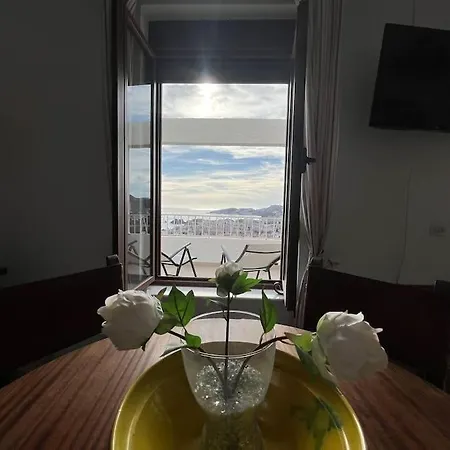 A Little Paradise With Super Views In 公寓